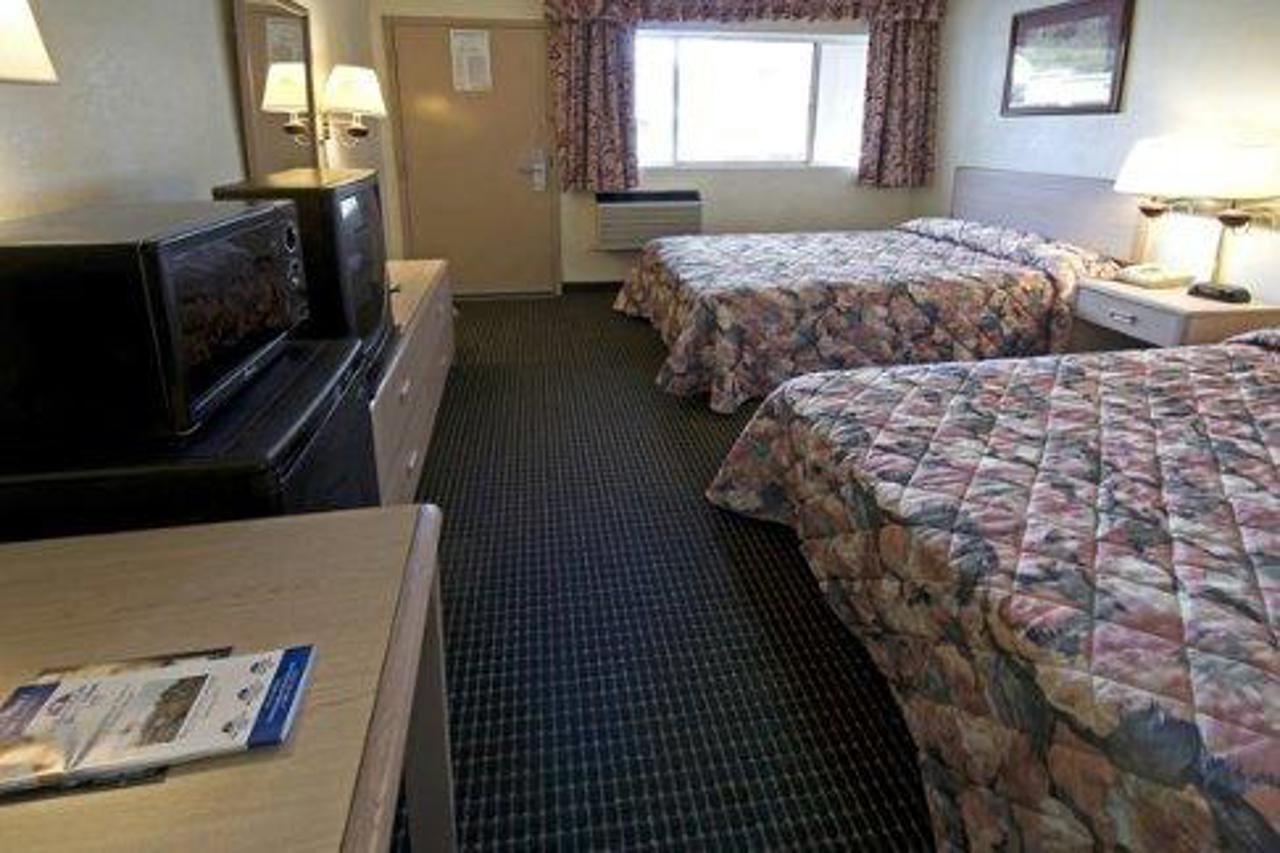 American Eagle Inn Fayetteville Exterior photo
